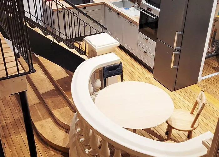 De Gamme 113m² Centre-ville Pour 6/8 Pers - Fr-1-234-280